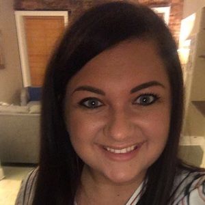 Meet your Posher, Elizabeth